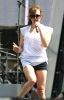 Filename=rehearsals-010.jpg
Filesize=519KB
Dimensions=1761x2745
Date added=Jul 12, 2007 rehearsals-010.jpg