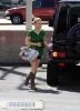 Filename=shopping-017.jpg
Filesize=737KB
Dimensions=1872x2600
Date added=May 08, 2008 shopping-017.jpg